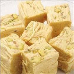 "Soanpapidi Sweet - 1kg from Sivarama Sweets - Click here to View more details about this Product